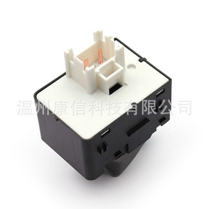 สวิตช์อัตโนมัติอเนกประสงค์สำหรับสวิตช์หน้าต่างเวนเจอร์ ซิลลูเอท 00-05 10409722 - Product Image 2