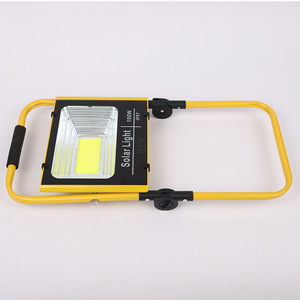 Projecteur solaire LED rechargeable 100W 200W 300W IP67, lampe de travail portable pour extérieur - Product Image 3