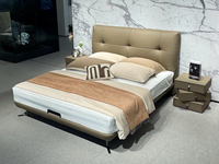 Lit en cuir véritable de luxe moderne de la série Guste, lit rembourré marron foncé avec sommier en pin massif, chambre à coucher haut de gamme