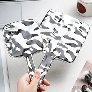 <span class=keywords><strong>กระจก</strong></span>แต่งหน้าพกพาแบบพลาสติกทรงสี่เหลี่ยม <span class=keywords><strong>กระจก</strong></span>มือถือความคมชัดสูงสำหรับร้านเสริมสวย พร้อมด้ามจับ - Product Image 4