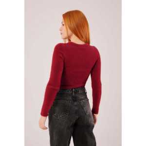 เสื้อสเวตเตอร์คอกลมแขนยาวสำหรับผู้หญิงสีเบอร์กันดี ผ้าถักแบบลำลอง ป้องกันการเกิดขุย - Product Image 1