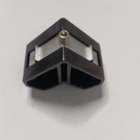 Accessoires de porte et fenêtre en profilé plastique sur mesure Tengshuo, design moderne, joint d'angle durable, garantie 1 an, fixation facile par vis