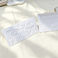 Maßgefertigte Ovale Blumen-Letterpress Hochzeitseinladungskarten Luxuriöse Gestanzte Geprägte Hochzeitseinladungen Mit Umschlag
