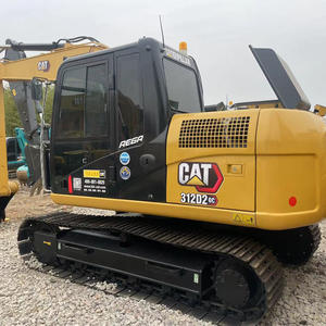 Excavatrice sur chenilles Caterpillar 312D2GC d'occasion, 12 tonnes, modèle 2022, moteur 83 CV, économe en carburant, avec équipement pour usage quotidien et rapport technique disponible - Product Image 3