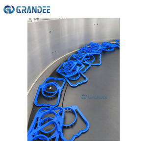 Macchina Automatica per la Pressatura di Bottiglie con Maniglia per Acqua, Succhi <span class=keywords><strong>e</strong></span> Latte - 28, 38, 48 Porte - Product Image 6