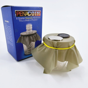 G0725 Pièce de monnaie légendaire 'Black Hole' traversant un film mince pour atterrir dans la tasse, Pièce de monnaie KingMagic, Accessoires de magie, Vente en gros du fabricant - Product Image 2