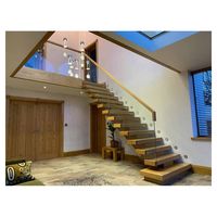 Escalier en bois massif Prima, style moderne minimaliste, couleur personnalisée, escaliers en bois pour villa, maison, hôtel, appartement, design d'intérieur