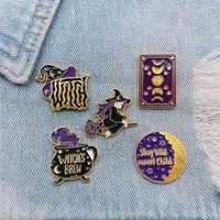 Broche personnalisée en émail souple, série Sorcière Magique d'Halloween, thème Gothique Sombre, accessoire pendentif