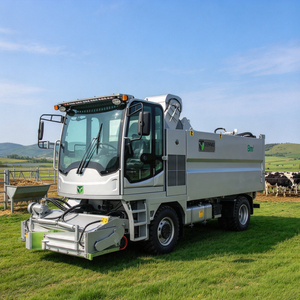 Macchina Raccoglitrice di Letame Bovino a Diesel per Carico e Scarico Automatico del Letame nelle Fattorie - Product Image 1