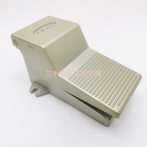 Vanne à commande au pied pneumatique Airtac 4F210-08, deux positions, cinq voies, pour gaz à température normale - Product Image 2