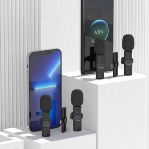 Nuovissimo microfono Lavalier Wireless a bassa latenza compatto ad alta sensibilità <span class=keywords><strong>per</strong></span> la registrazione <span class=keywords><strong>Video</strong></span> <span class=keywords><strong>voce</strong></span> chiara - Product Image 6