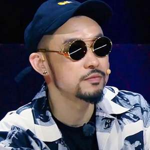 Nuevas Gafas de Sol Redondas Steampunk con Marco Metálico para Hombre y Mujer, Protección UV400, Estilo Punk - Product Image 3