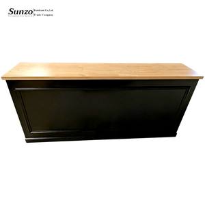 Table <span class=keywords><strong>de</strong></span> bar en bois noir avec trois piliers pour les mariages, les dîners en plein air, les événements commerciaux, les banquets, les hôtels - Product Image 5