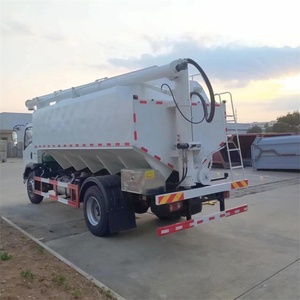 Camión de Transporte de Alimento para Pollos, Nuevo, Marca Silos, 4X2 6X4 8x4, Diésel, Camión Cisterna para Granos a Granel - Product Image 3