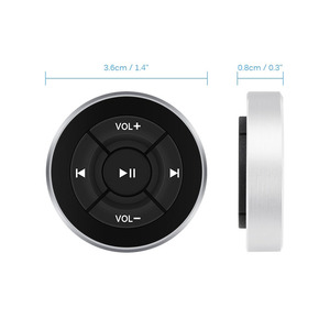 Mini telecomando Bluetooth con doppia connessione Bluetooth, controllo volume e funzione vivavoce per auto e sport - Product Image 3
