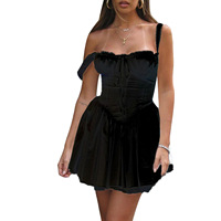 Robe à bretelles Chic Cross Border pour femmes avec jupe courte à lacets Mode européenne et américaine
