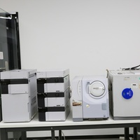 Sistema TLC Shimadzu LC-20A Usado y Reacondicionado, Detector DAD, Columna, Horno, Inyección Automática, Control de Temperatura OS 20-50 5