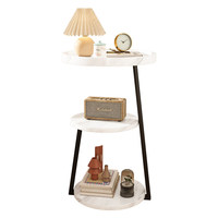 Nouvelle table d'appoint en métal à trois niveaux sur pieds avec plateau en bois, design nordique pour chambres et salons d'appartements locatifs