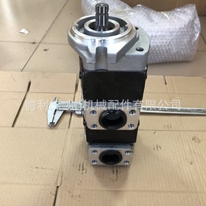 Komatsu Gear Pump <b>23A</b>-60-11102 Hydraulic Pump For Grader GD511A-1 - Product Image 1