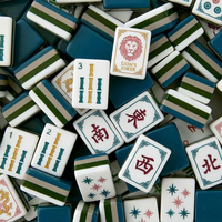 Table de jeu de Mahjong américain moderne en acrylique cristallin poli bleu lac, jeu de société pour rassemblements intérieurs, tuiles de jeu