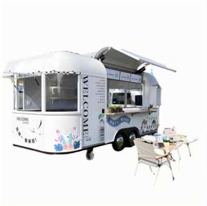 Food Truck de Soutien pour Club de Cyclisme avec Station de Réparation de Vélos et Gels Énergétiques pour les Longues Trajets - Product Image 5