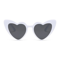 Lunettes en plastique en forme de cœur pour adultes, pour Halloween, mariage et fêtes, accessoires photo - Réutilisables