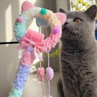 Fabricant Professionnel de Jouets pour Chats en Peluche Douce de Qualité Supérieure - Balle en Peluche Multicolore de Noël avec Clochette pour Attirer les Chats