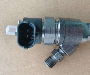 Injektor Bahan Bakar Diesel Aluminium Baru Berkualitas Tinggi 0445110647 Common Rail Cocok untuk VW Audi - Product Image 2