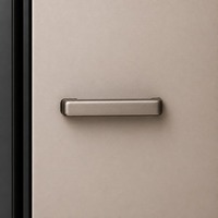 Portes en aluminium et bois de haute qualité, design moderne, résistantes au vent, finitions personnalisables pour les espaces intérieurs. Bois massif sélectionné
