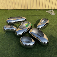 OEM ODM Sculpture abstraite moderne de pierres d'acier inoxydable de caillou de métier en métal de jardin extérieur
