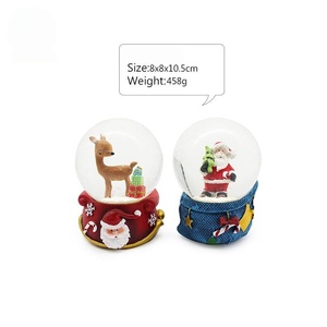 Luxury <b>Christmas</b> Ornament Resin Crafts Snowball <b>Musical</b> Custom Souvenirs <b>Snow</b> <b>Globe</b> Water <b>Globe</b> Handmade Led Lights - Product Image 3