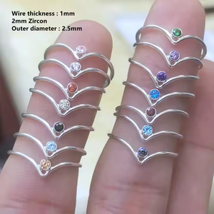 Joyería fina de alta calidad con relleno de oro de 14K, anillos de bisel de circón con piedra de nacimiento, anillo redondo de plata 925 en forma de V para mujer, regalo pequeño para fiesta - Product Image 2