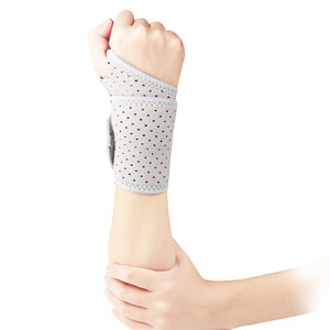 Wrist Support Brace Breathable Adjustable For Fitness Sports Adults Wrist Protection C00105 - Product Image 1