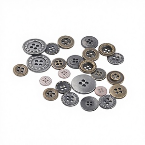 Boucle en alliage à motif d'ancrage boutonné à quatre points, bords larges à pois, rayures diagonales, œillets en forme de bol 26041003 - Product Image 3