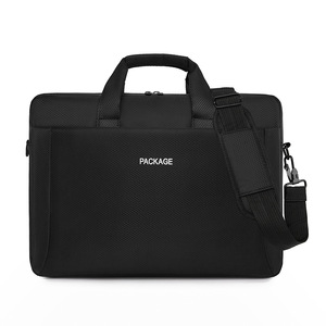 Sac à bandoulière Oxford imperméable pour ordinateur portable, idéal pour les voyages d'affaires et le gaming, grande capacité, en toile respirante, pour hommes et femmes, compatible ordinateur portable 15 pouces - Product Image 4