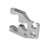 Support de serrage à double fourche en aluminium usiné CNC 5 axes sur mesure, finition brute, avec trous rainurés et filetés, pour pince robotisée, usinage par électroérosion à fil