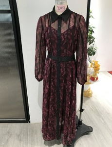 Abito Lungo da Donna D&M Produzione Propria Personalizzabile Estate Autunno Inverno con Maniche a Lanterna in Velluto Colletto Rovesciato Bottoni con Diamanti per Feste - Product Image 1