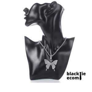 Collar de Mariposa Extra Grande de Diseño Único y Lujoso con Cristales de Estrás, Colgante Grande, Joyería de Moda para Fiestas, en Venta - Product Image 4
