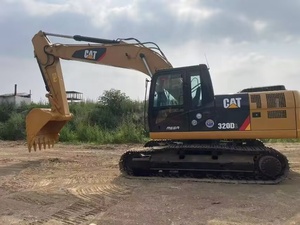 Mini-excavatrice d'occasion CAT 320D2, 20 tonnes, excavatrice hydraulique sur chenilles d'occasion avec godet de 1,0 m³ en bon état - Product Image 4