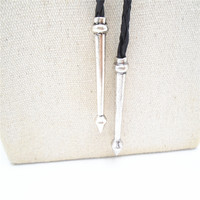 Nouveau collier en chaîne tressée en alliage de zinc plaqué argent antique avec pendentif en forme de cœur bouddhiste vintage