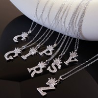 Collier Couronne Alphabet 26 Lettres Bijoux Fantaisie Minimaliste Polyvalent Accessoire Automne Hiver pour Femme Ornement Artisanal