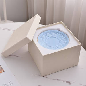 Ensemble de tasses et d'assiettes en porcelaine fine écologique à fleurs européennes, design moderne et luxueux pour le thé de l'après-midi et les cadeaux d'affaires - Product Image 6