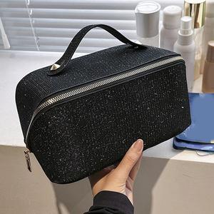 Custodia ecologica per trucco nera con funzione di sospensione Logo personalizzato aperto piatto per borsa da toilette per articoli da toeletta accessori per capelli palestra - Product Image 2