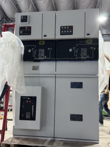 ตู้สวิตช์เกียร์แบบอากาศหุ้มฉนวนโลหะ KSM6 IM QM โครงสร้างกะทัดรัด บำรุงรักษาง่าย ประสิทธิภาพเชื่อถือได้ SM6 AIS - Product Image 1