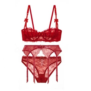 Set <span class=keywords><strong>di</strong></span> Lingerie Sexy Taglie Forti per Donna, <span class=keywords><strong>Reggiseno</strong></span> Push-up in Pizzo con Giarrettiera, <span class=keywords><strong>3</strong></span> Pezzi (<span class=keywords><strong>Reggiseno</strong></span> + Mutandine + Giarrettiera) - Product Image 6