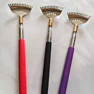 Rascador de espalda telescópico de acero inoxidable, herramienta extensible para rascar la espalda con mango de agarre suave para uso cómodo de personas mayores - Product Image 1
