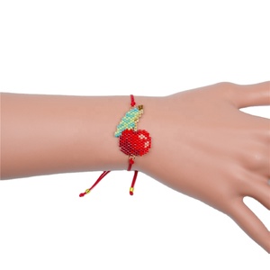 <span class=keywords><strong>Pulseras</strong></span> Miyuki Hechas a Mano <span class=keywords><strong>con</strong></span> Cuentas de Cereza Roja Lancui, <span class=keywords><strong>Pulseras</strong></span> de Cuentas Miyuki Delica - Product Image 2