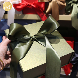 <span class=keywords><strong>INPACK</strong></span> Lazo de cinta grande Color perlado Caja magnética Embalaje de regalo Cierre magnético plegable Caja de regalo de papel rígido Caja de regalo de Navidad - Product Image 5