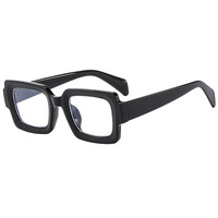 Lunettes de soleil carrées à lentilles acryliques UV400 Y2K inspirées de la mode par Glazzy Designer Style PC Frame pour une utilisation extérieure de décoration solaire