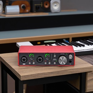 Interfaz <span class=keywords><strong>de</strong></span> Audio USB Focusrit Scarlet2I2 <span class=keywords><strong>de</strong></span> 3.ª Generación <span class=keywords><strong>para</strong></span> Grabación, <span class=keywords><strong>Tarjeta</strong></span> <span class=keywords><strong>de</strong></span> <span class=keywords><strong>Sonido</strong></span> Profesional <span class=keywords><strong>para</strong></span> Composición, Transmisión, Podcasting <span class=keywords><strong>de</strong></span> Alta Fidelidad - Product Image 4